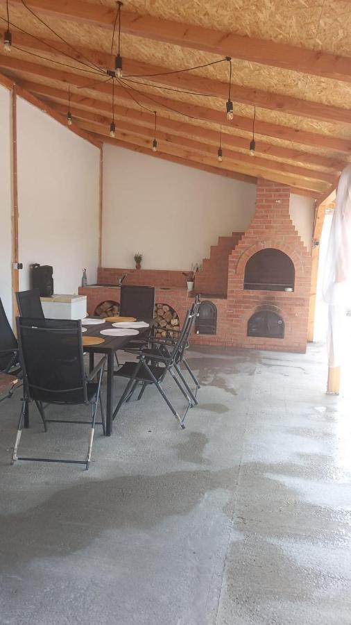 Casa De Vacanta Maga Дубова Экстерьер фото